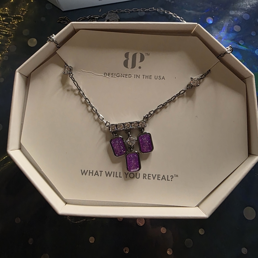 Elegant Lavender Pendant Necklace